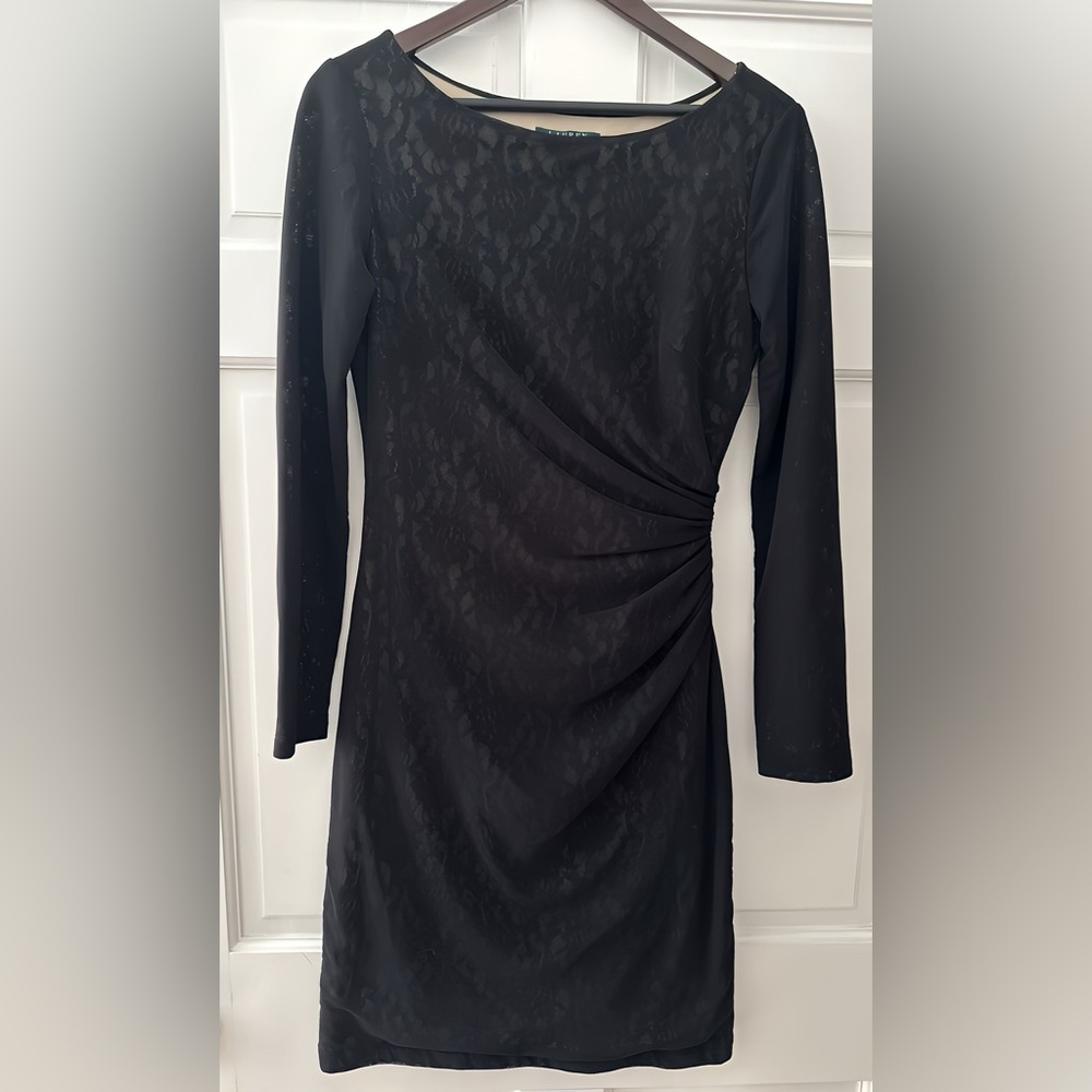 Lauren Ralph Lauren Black Lace Ruched Dress – Size 6 – Elegant & Flattering